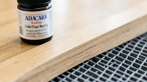 Klej do deski barlineckiej na ogrzewanie podłogowe